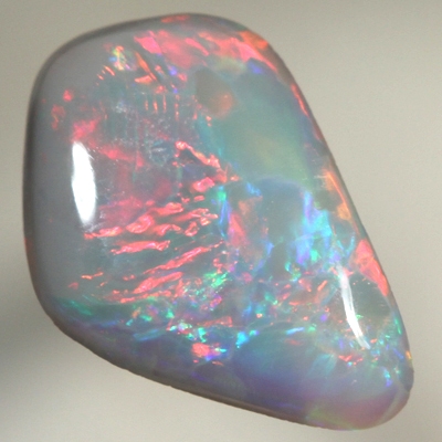 SOLID SEMI BLACK OPAL Bright and crisp red fire